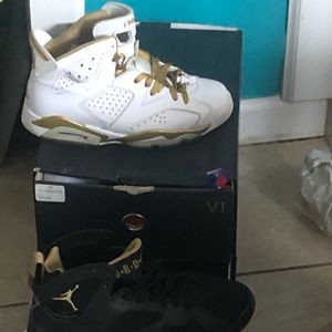 Jordan size 8 Golden moments package.